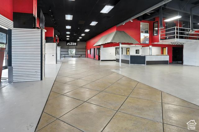 240 N FRONTAGE RD, Centerville, UT 84014