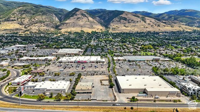 240 N FRONTAGE RD, Centerville, UT 84014