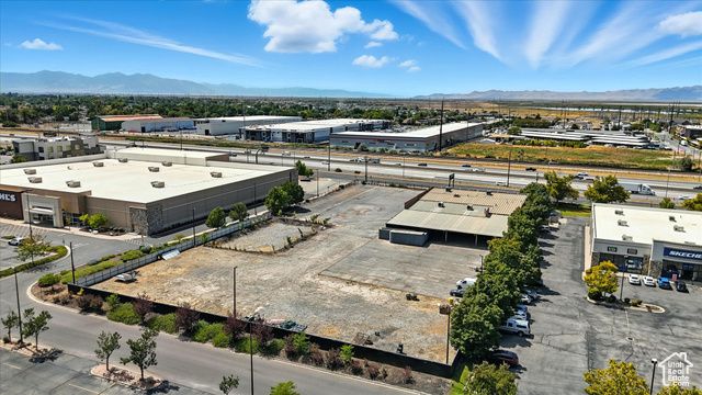 240 N FRONTAGE RD, Centerville, UT 84014