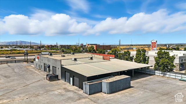 240 N FRONTAGE RD, Centerville, UT 84014