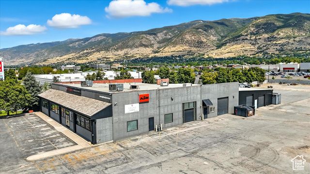 240 N FRONTAGE RD, Centerville, UT 84014