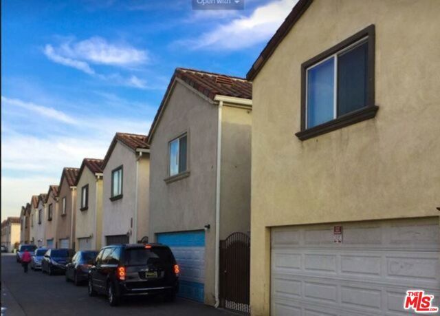 1503 E Gage Avenue, Los Angeles, CA 90001