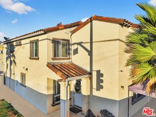 1503 E Gage Avenue, Los Angeles, CA 90001