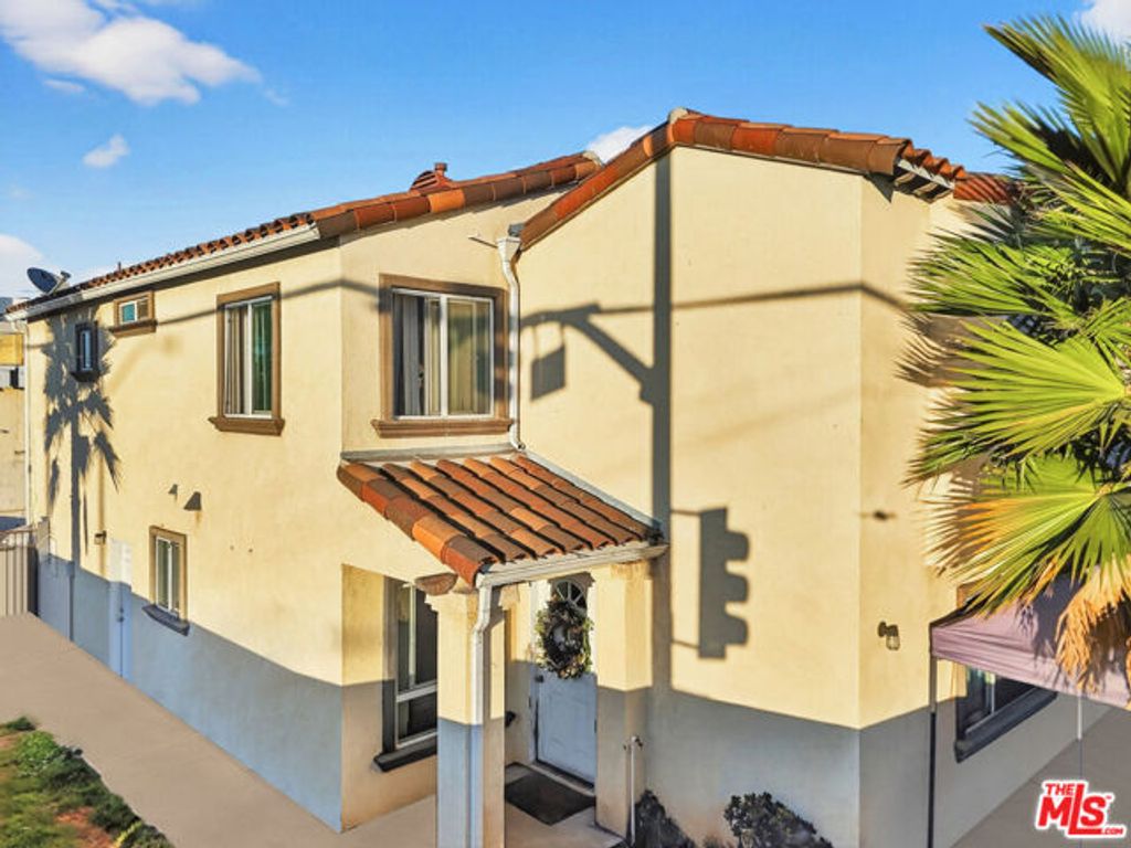 1503 E Gage Avenue, Los Angeles, CA 90001