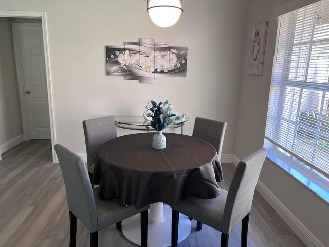 1598 Hawthorne Place, Wellington, FL 33414