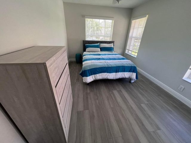 1598 Hawthorne Place, Wellington, FL 33414