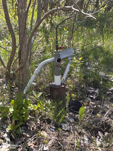 2990 E Carpenter Road, Flint, MI 48506