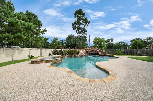 13810 Lake Port, Cypress, TX 77429