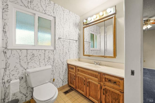 202 Olympic Cir, Vacaville, CA 95687