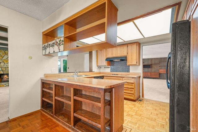 202 Olympic Cir, Vacaville, CA 95687