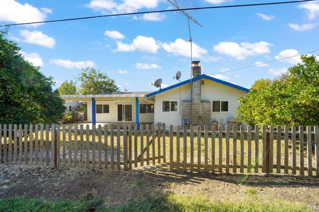 202 Olympic Cir, Vacaville, CA 95687