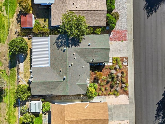 202 Olympic Cir, Vacaville, CA 95687
