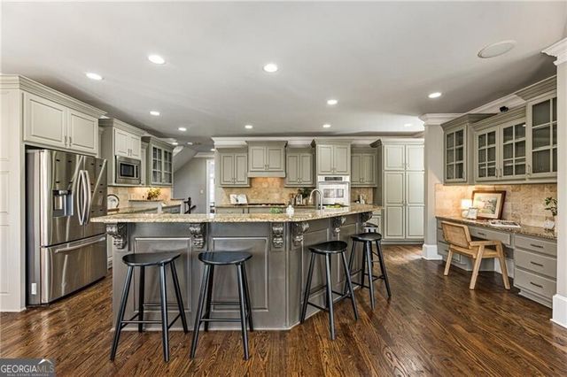 699 Glenover Drive, Milton, GA 30004