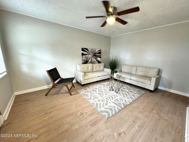 5951 WILMAR Road W, Jacksonville, FL 32244