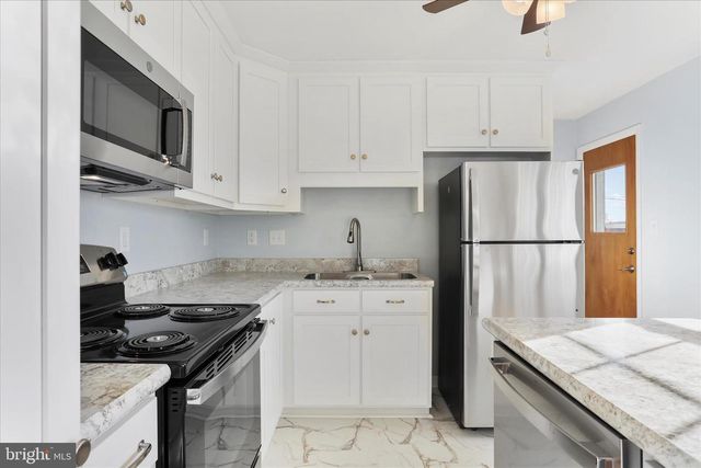 855 ANTHONY AVENUE, Waynesboro, PA 17268