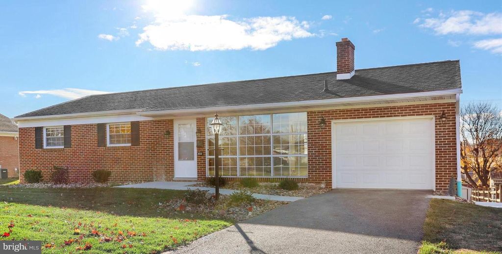 855 ANTHONY AVENUE, Waynesboro, PA 17268