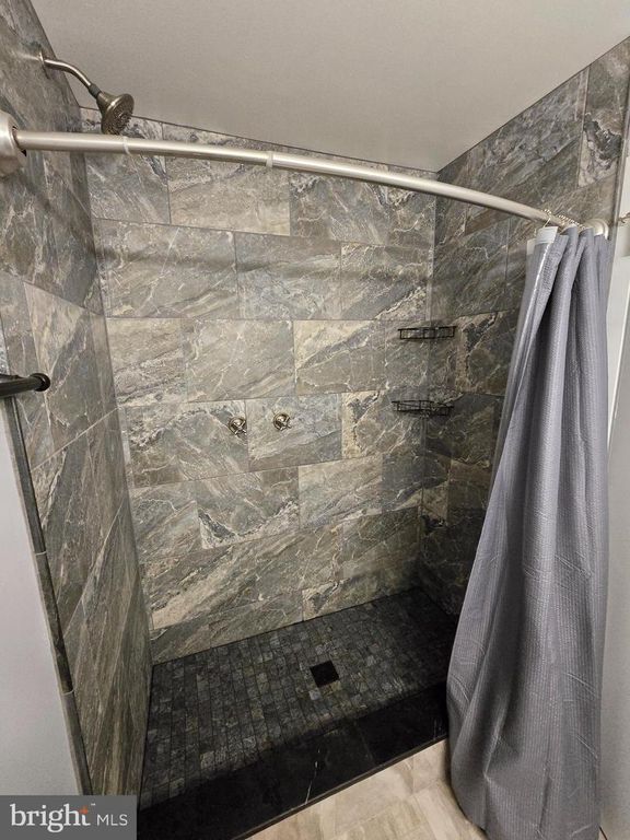 10 SILVERWOOD CIR #10, Annapolis, MD 21403