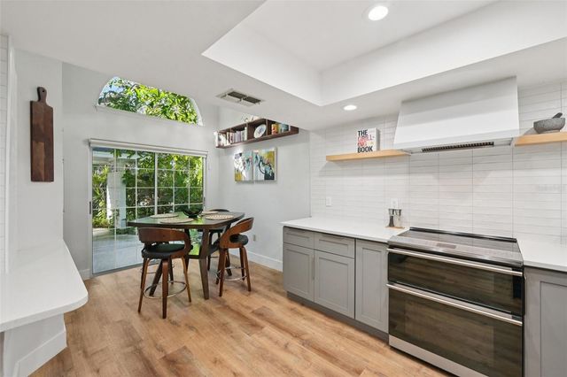 6704 ARBOR OAKS DRIVE, Bradenton, FL 34209