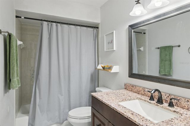 6704 ARBOR OAKS DRIVE, Bradenton, FL 34209