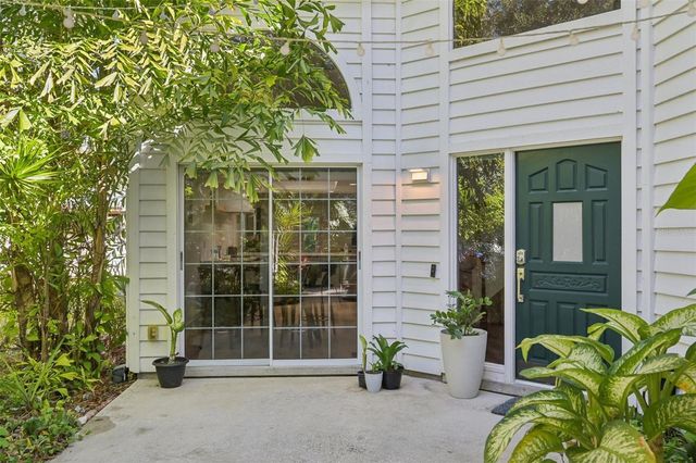 6704 ARBOR OAKS DRIVE, Bradenton, FL 34209