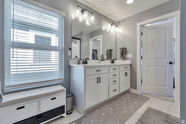 6887 W SKIP ROCK RD, South Jordan, UT 84009