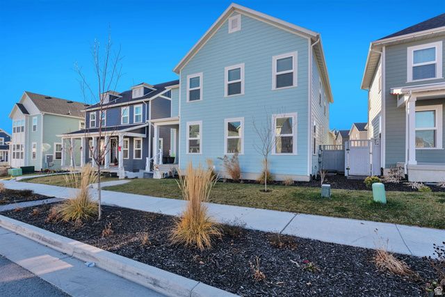 6887 W SKIP ROCK RD, South Jordan, UT 84009