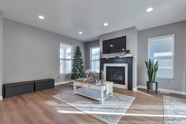 6887 W SKIP ROCK RD, South Jordan, UT 84009