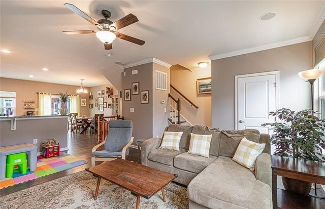 612 Reunion ST, Chesapeake, VA 23324