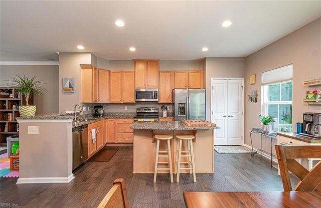 612 Reunion ST, Chesapeake, VA 23324