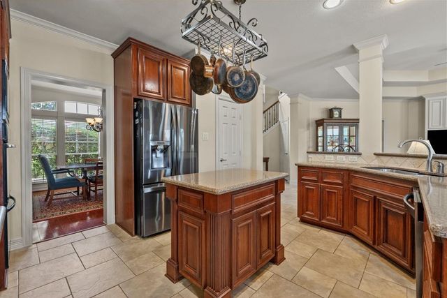 3870 Summer Manor Drive, League City, TX 77573