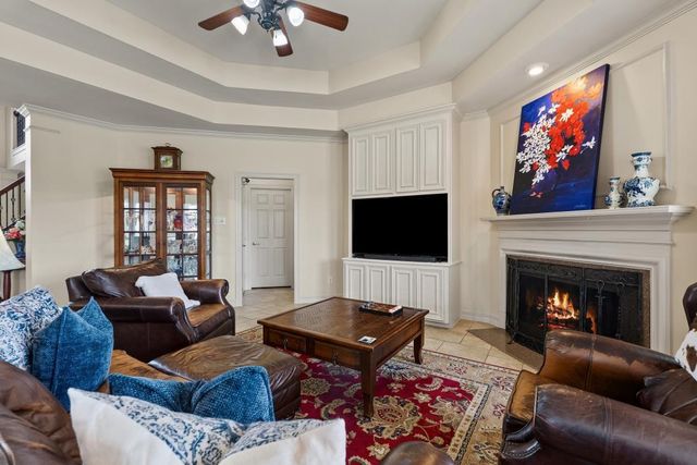 3870 Summer Manor Drive, League City, TX 77573