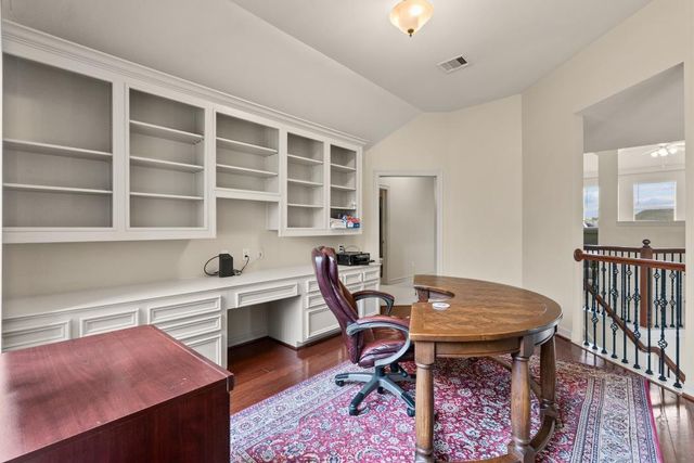3870 Summer Manor Drive, League City, TX 77573