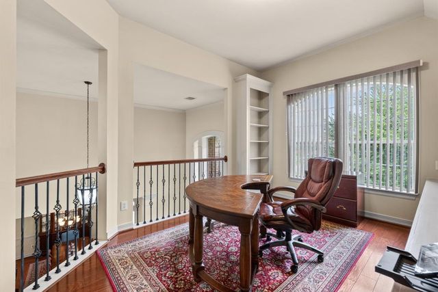 3870 Summer Manor Drive, League City, TX 77573