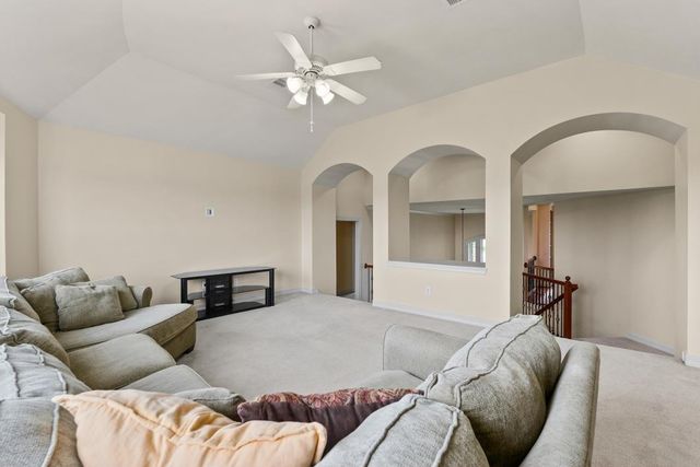 3870 Summer Manor Drive, League City, TX 77573