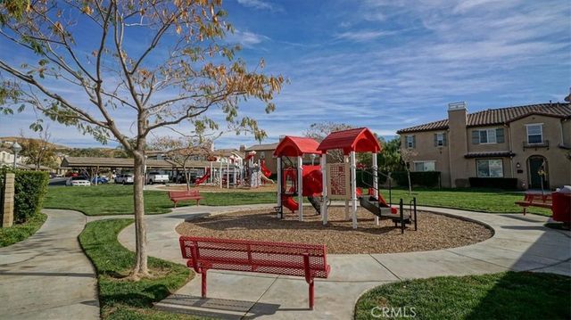 28475 Santa Rosa, Saugus, CA 91350