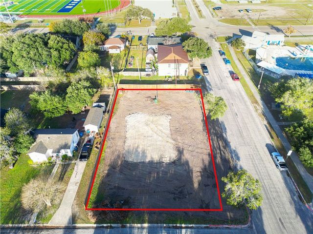 400 W Turner, Odem, TX 78370