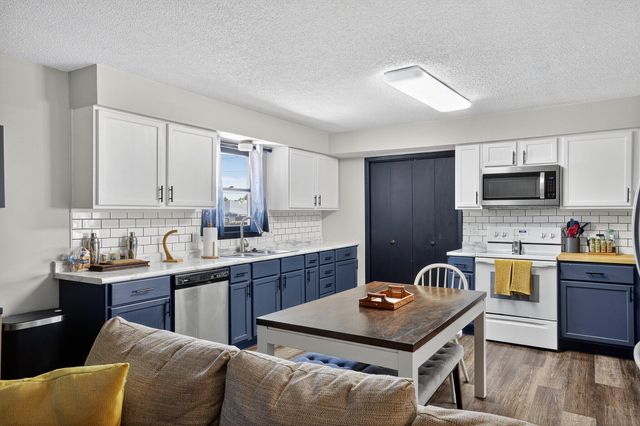 927 W Morningside Street, Springfield, MO 65802