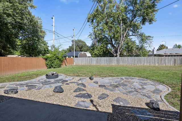 927 W Morningside Street, Springfield, MO 65802