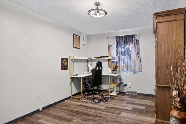 927 W Morningside Street, Springfield, MO 65802