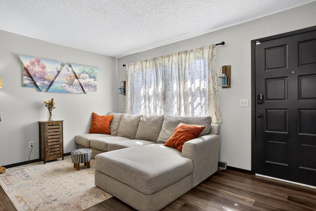 927 W Morningside Street, Springfield, MO 65802