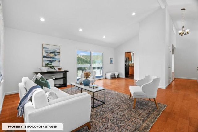 9 Humboldt Court, Pacifica, CA 94044