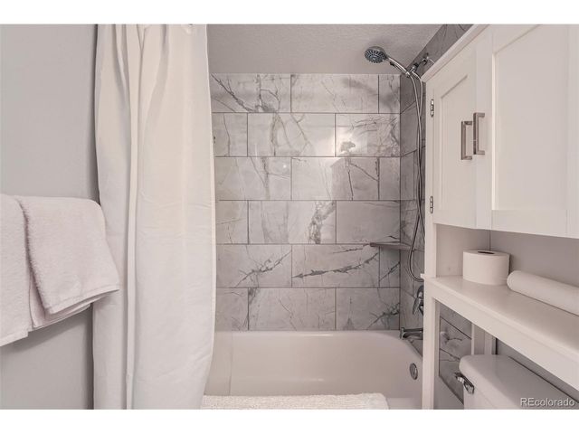 1648 S Cole St A2, Lakewood, CO 80228