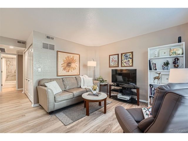 1648 S Cole St A2, Lakewood, CO 80228