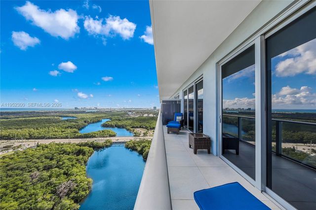 16385 Biscayne Boulevard 3217, North Miami Beach, FL 33160