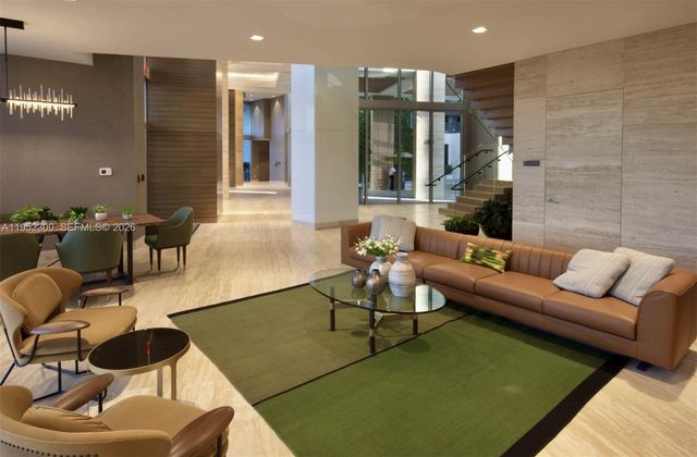 16385 Biscayne Boulevard 3217, North Miami Beach, FL 33160
