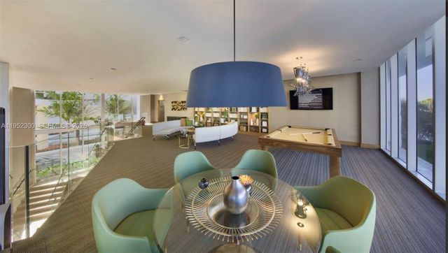 16385 Biscayne Boulevard 3217, North Miami Beach, FL 33160