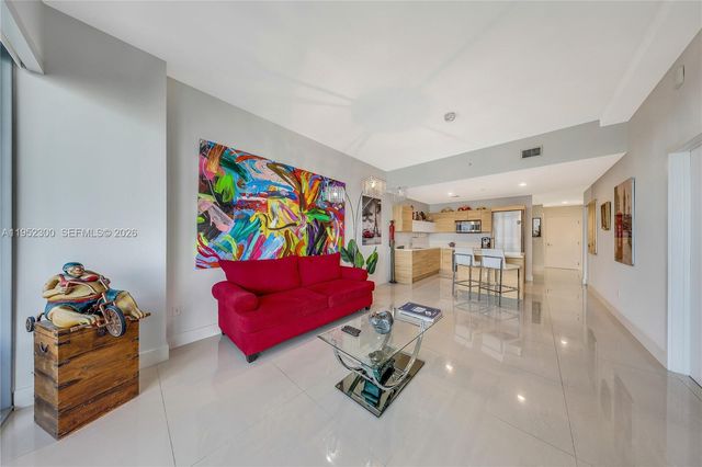 16385 Biscayne Boulevard 3217, North Miami Beach, FL 33160