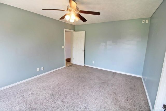 13031 Kingsley Court, Evansville, IN 47725