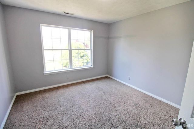 13031 Kingsley Court, Evansville, IN 47725