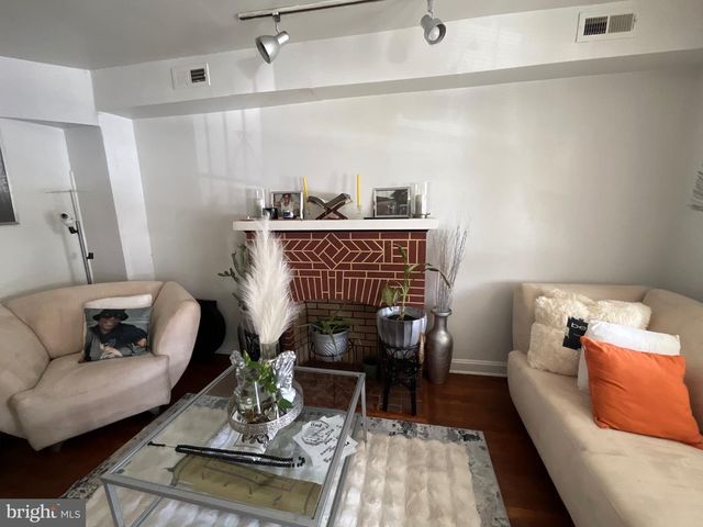 508 S LONGWOOD ST, Baltimore, MD 21223